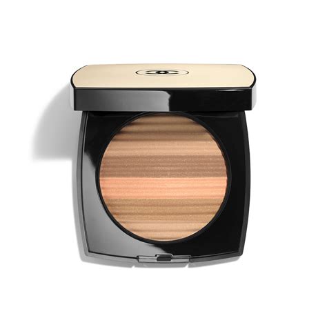 chanel les beige powder.